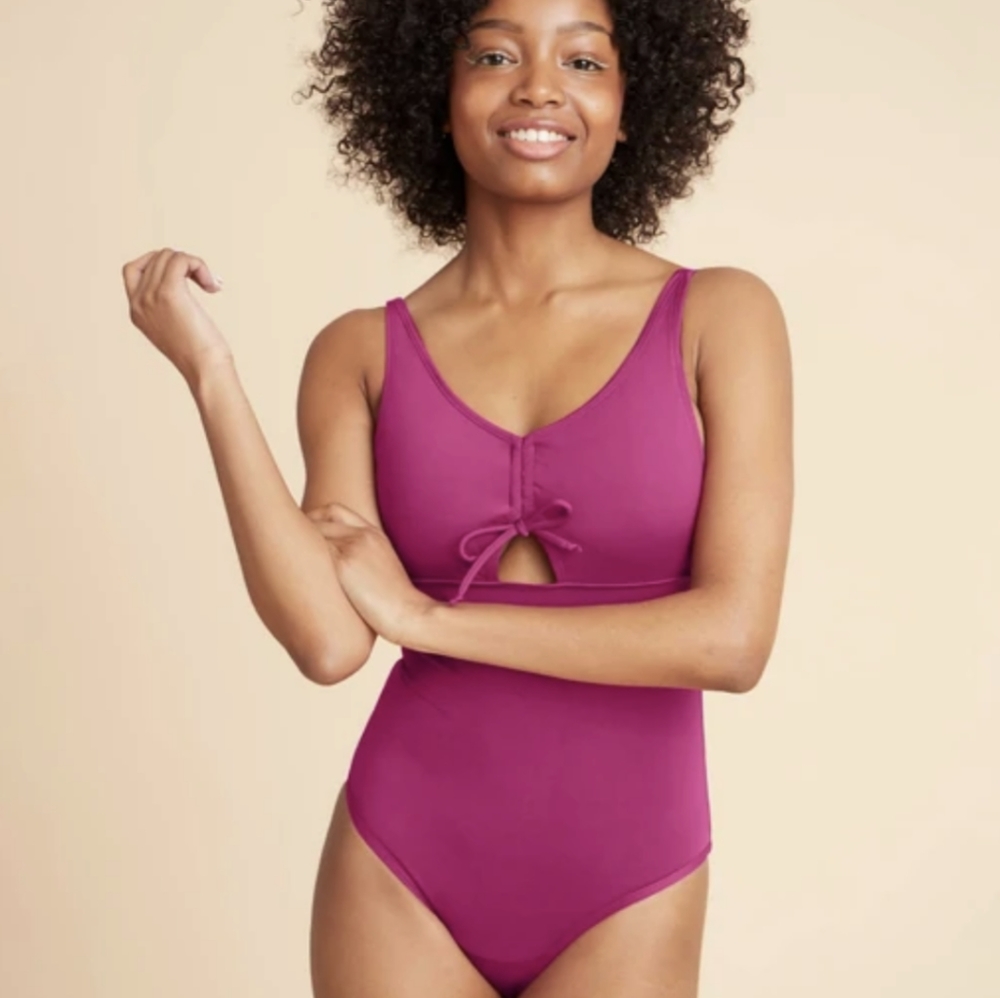 BNWT knix period proof bathing suit